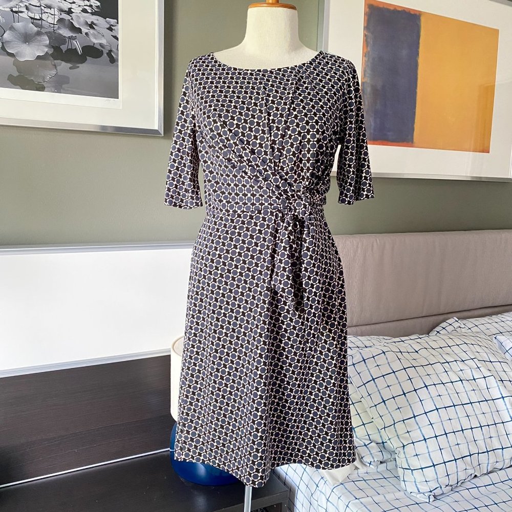 ❤️ Ann Taylor Faux Wrap Dress in Geometric Floral Print XSmall   - G188